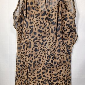 Mine Leopard Print Sleeveless Sheer Blouse Pull-Over Closure Size Small